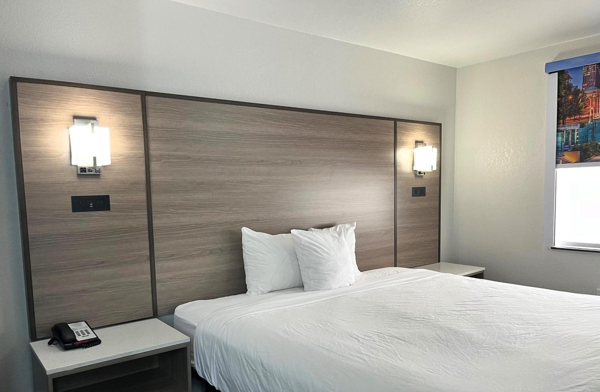 מלון Baymont By Wyndham Indianapolis Northeast מראה חיצוני תמונה