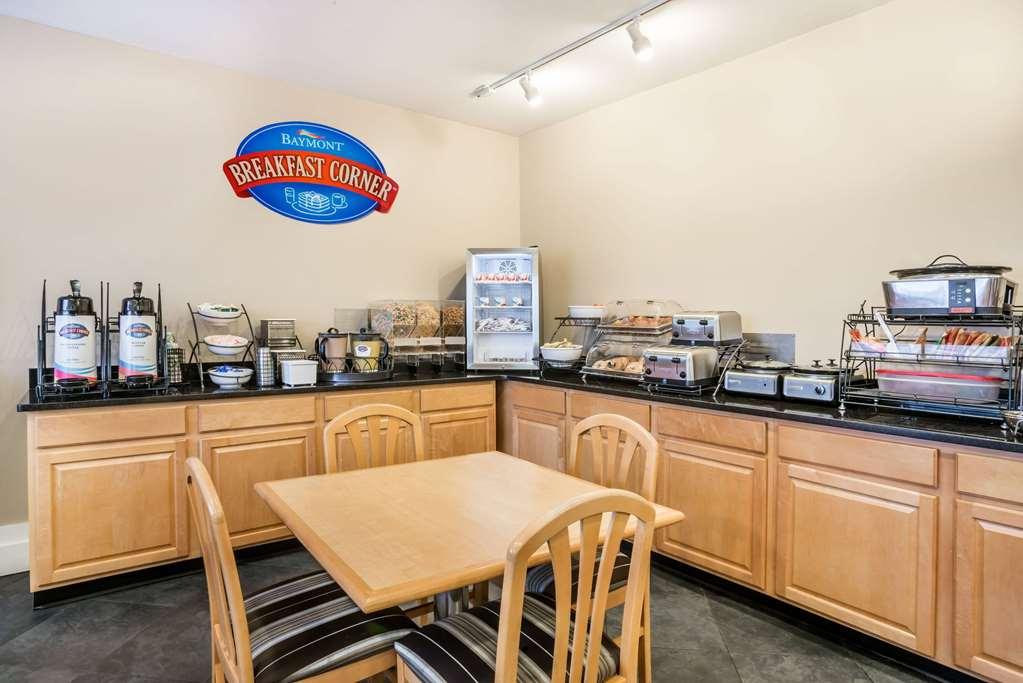 מלון Baymont By Wyndham Indianapolis Northeast מתקנים תמונה