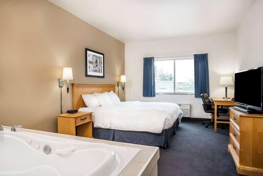 מלון Baymont By Wyndham Indianapolis Northeast חדר תמונה