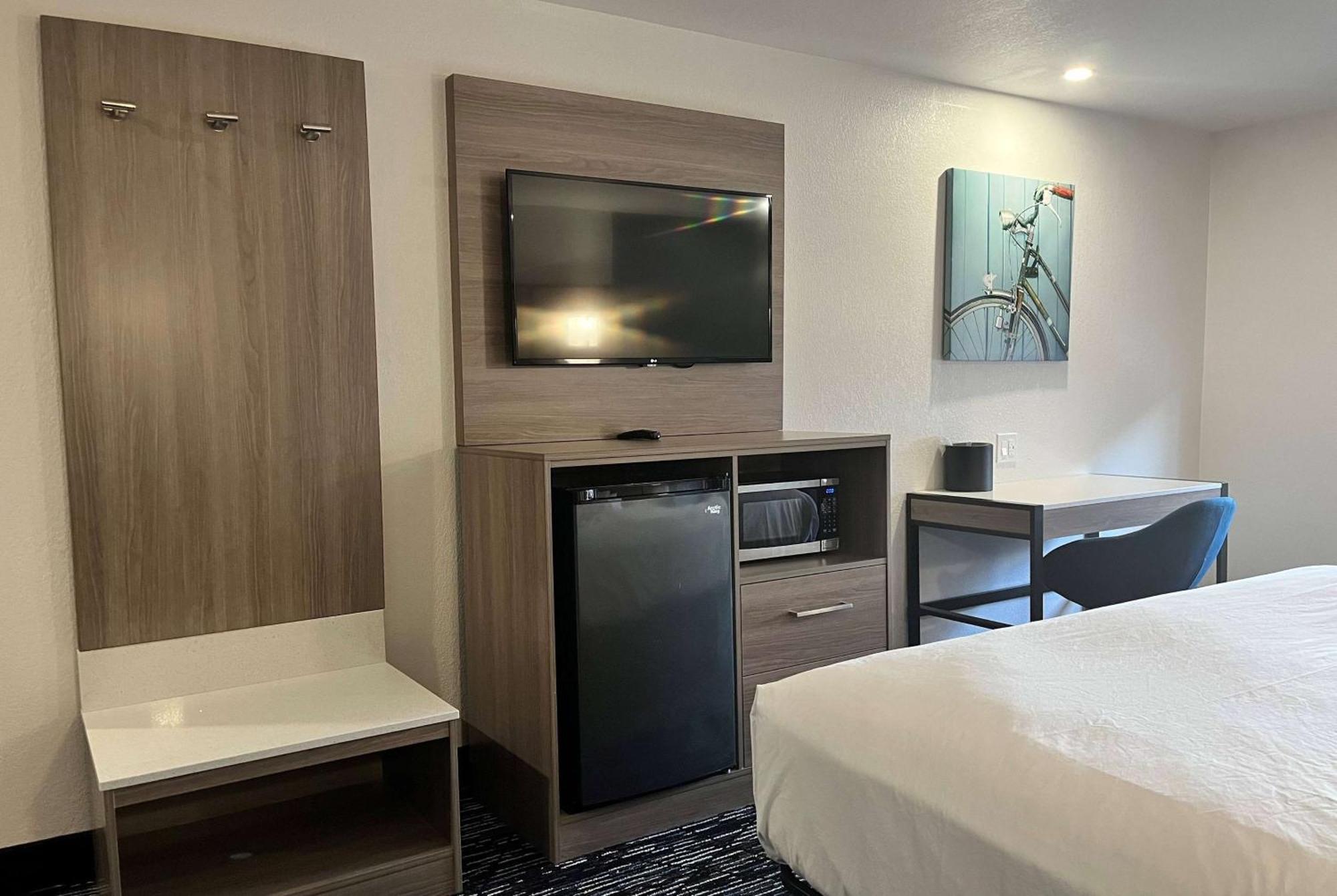 מלון Baymont By Wyndham Indianapolis Northeast מראה חיצוני תמונה
