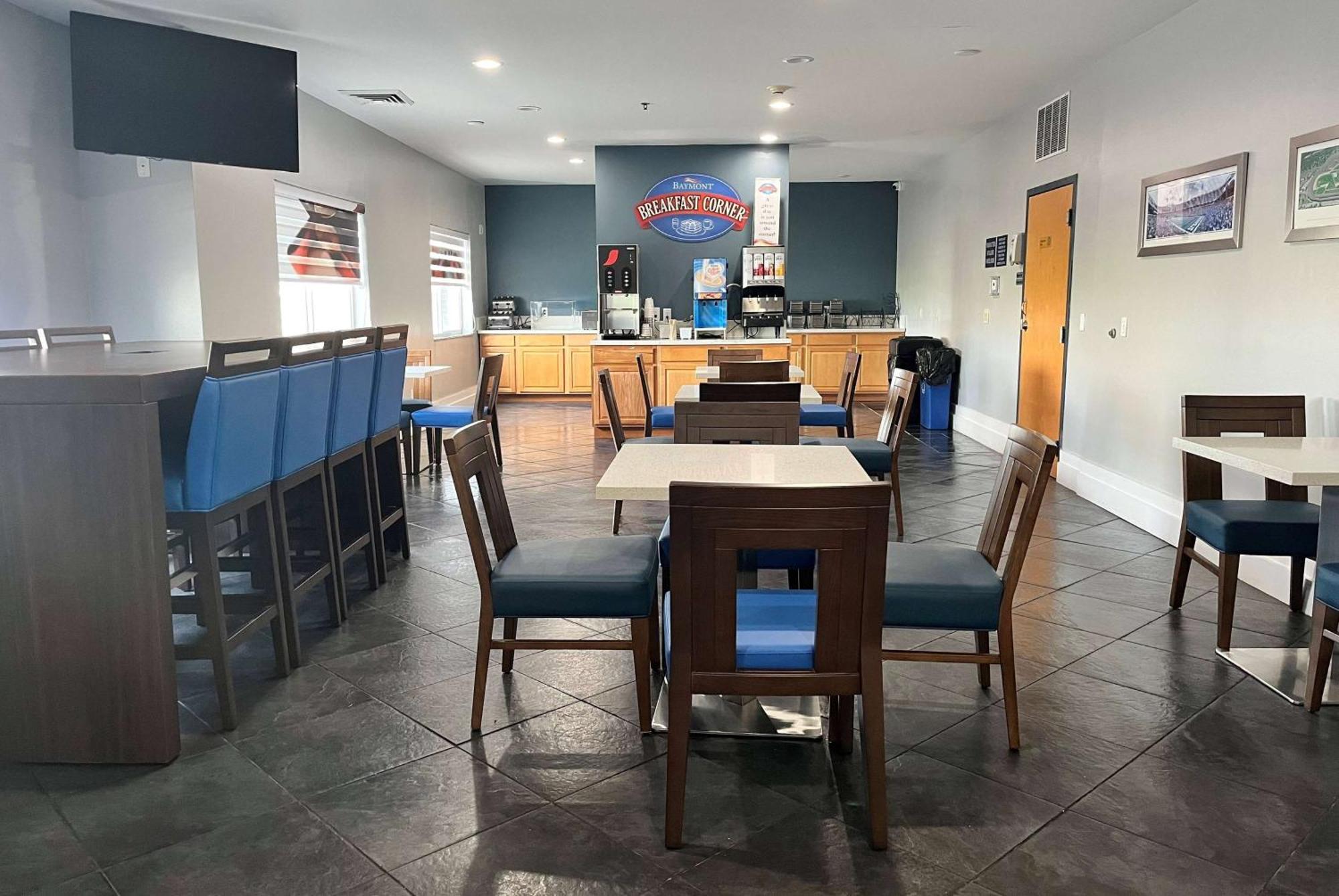 מלון Baymont By Wyndham Indianapolis Northeast מראה חיצוני תמונה