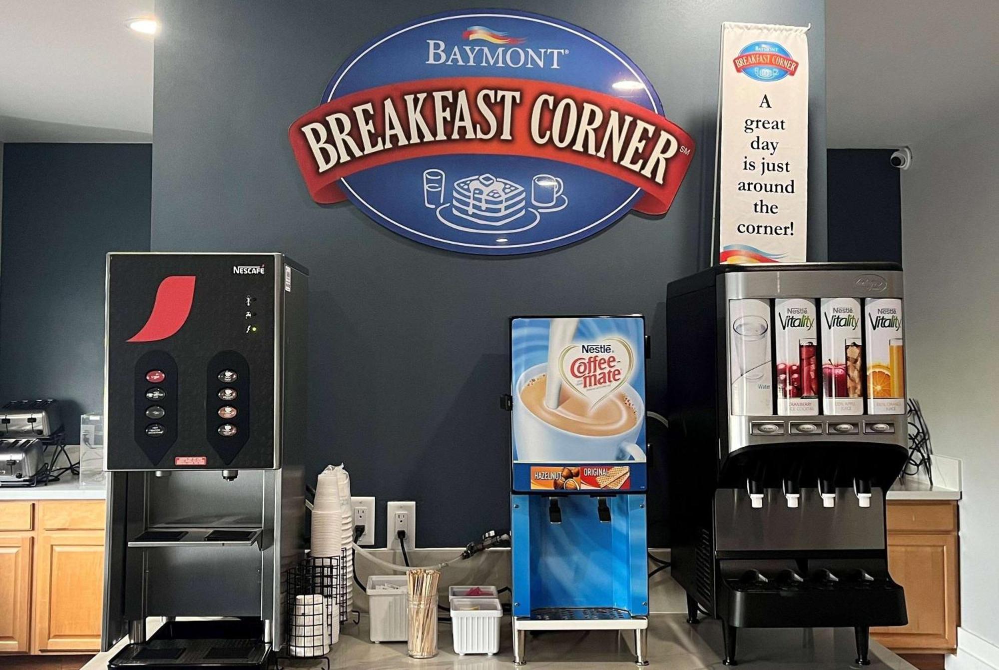 מלון Baymont By Wyndham Indianapolis Northeast מראה חיצוני תמונה