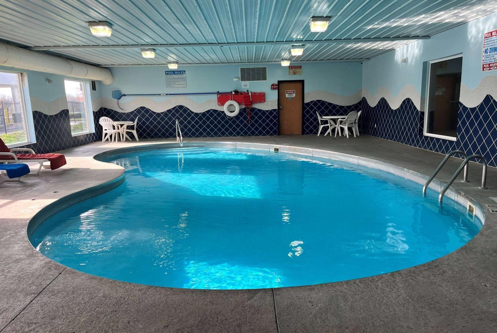 מלון Baymont By Wyndham Indianapolis Northeast מראה חיצוני תמונה